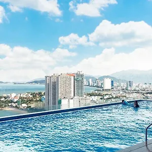 Апартаменты S Lux Scenia Bay, Нячанг